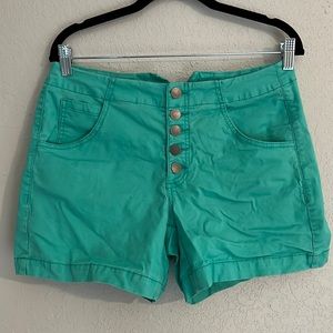 Cabi shorts